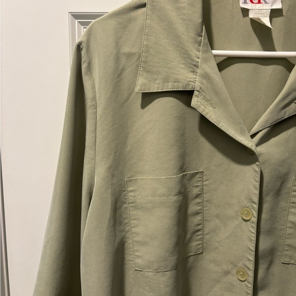 RK Originals Pale Olive Green blouse size 14 - Picture 6 of 6